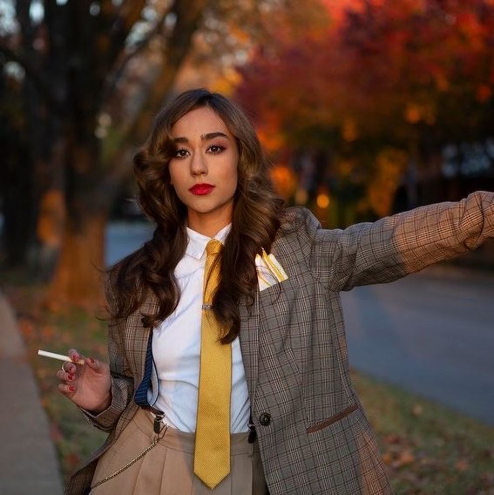 Meet your Posher, Victoria